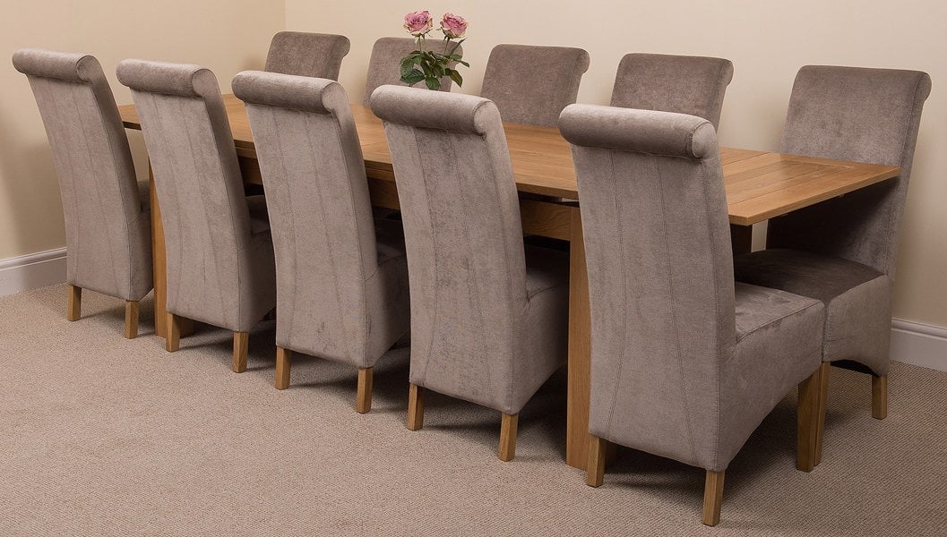 That's Furniture Richmond Large Oak Extending Dining Table with Montana Fabric Chairs