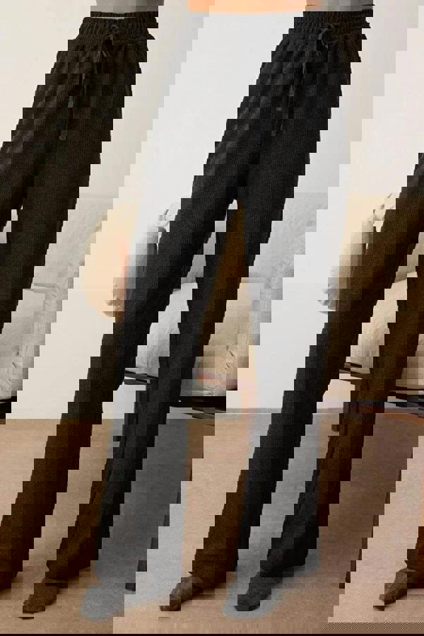 WOVCOR 2-Piece Waffle Textured Knit Pajama Set with Waist Tie Detail