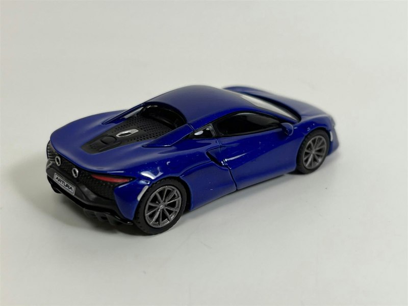 Mini GT McLaren Artura Volcano Blue RHD 1:64 Scale MGT00430R