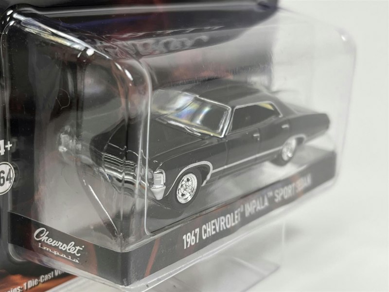 Greenlight Supernatural 1967 Chevrolet Impala Sports Sedan 1:64 Greenlight 30333