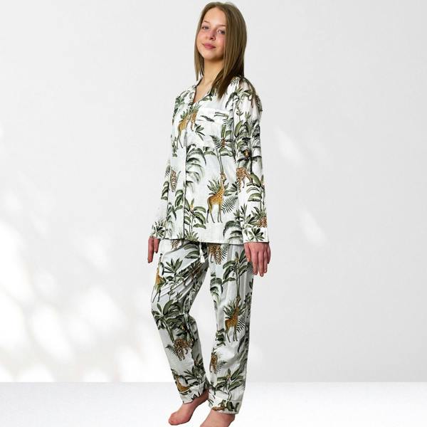 Hayley & Co Giraffe Print 100% Cotton Long Pyjama Set in White
