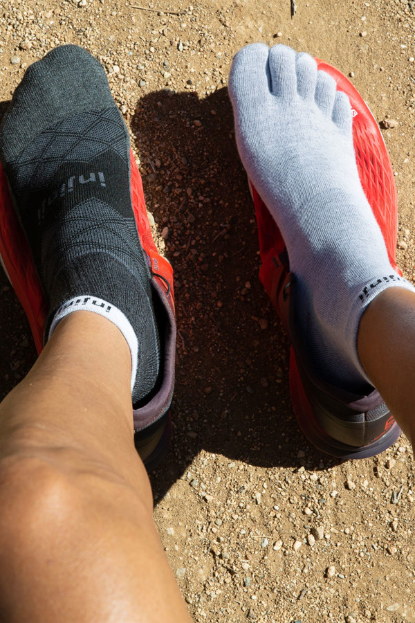 Injinji Men's Merino Wool Liner+Hiker Socks {INJ-333378}