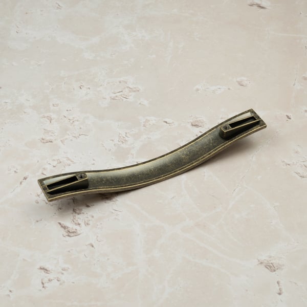 Handle & Home 160mm Antique Brass Strap Handle