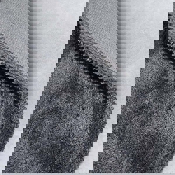 Myk Olaf High Pile Rug Plain Design