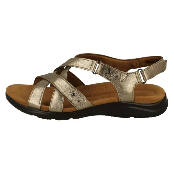 Clarks Ladies Clarks Strappy Cross Detailed Sandals Kitly Go