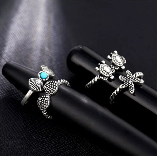The Colourful Aura 4 Piece Stackable Bohemian Starfish Turtle Beach Midi Retro Rings