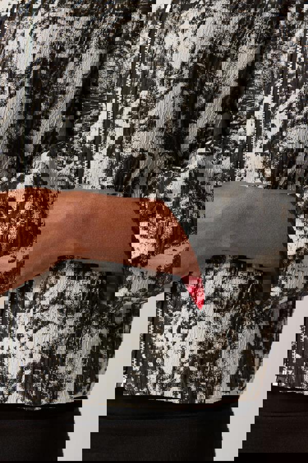 NoirBrushStrokeElegance, MonochromeInkPalette, EbonyCanvasChic, CharcoalBrushedEssence, BlackWhiteBrocadeCraft, GrayscaleStrokesStyle, SlateCanvasBrushedCharm, ShadowyPaletteGlam, InkedMonochromeBlazer, NoirCanvasHarmony,