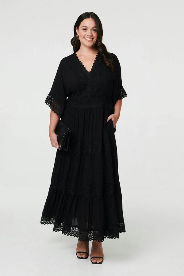 Black | Curve Tiered Lace Trim Maxi Dress
