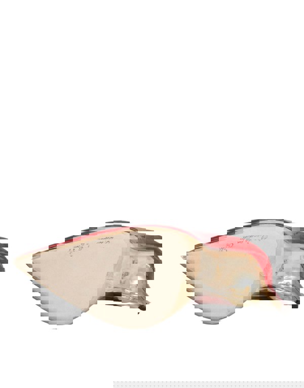178062536.jpg