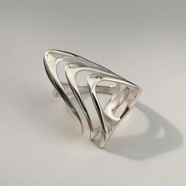 The Colourful Aura Abstract Wave Adjustable Statement Ring