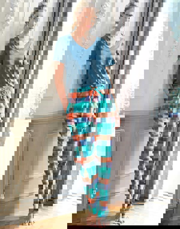 W_PJ_Trousers_Acorn_Squash_Check_1_1.mp4