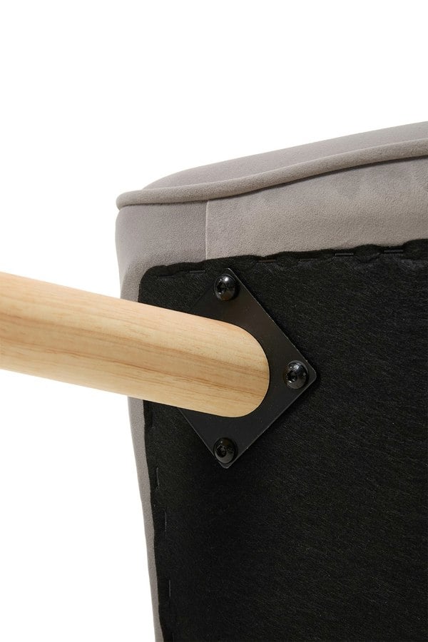 Living and Home Flannel Upholstered Tufted Lounge Chair