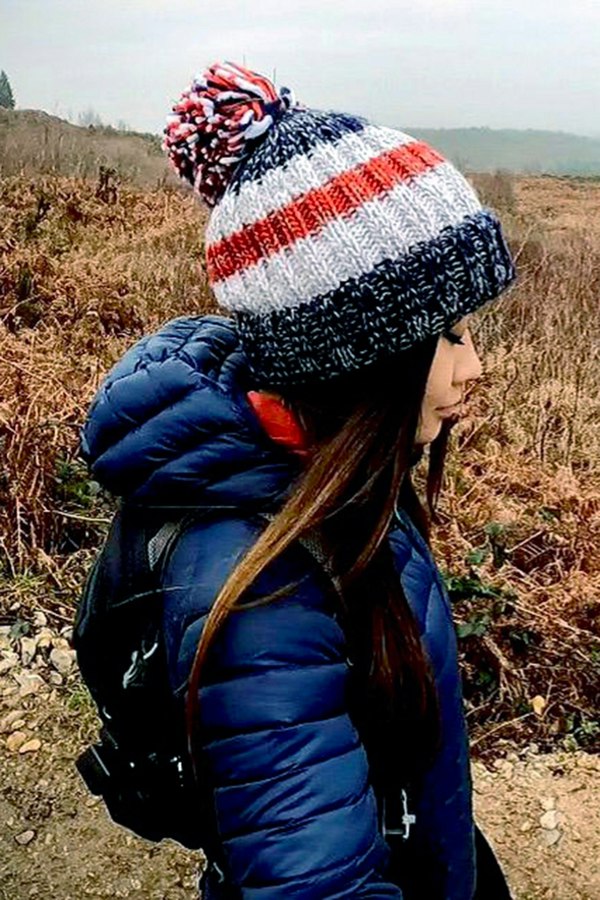 SuperBobble Rib Knit Beanie Bobbie Hat - Navy Red