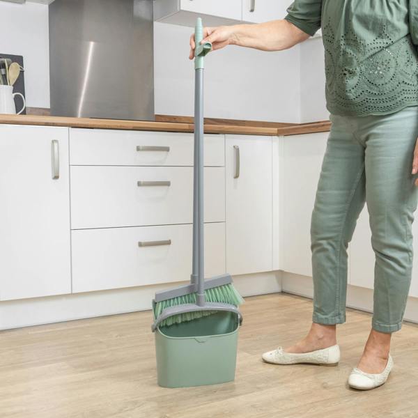 JVL Long Handle Lobby Dust Pan And Brush Set - Green