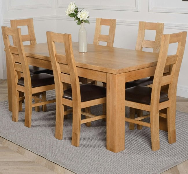 That's Furniture Dakota Large Oak Dining Table with Yale Oak Chairs