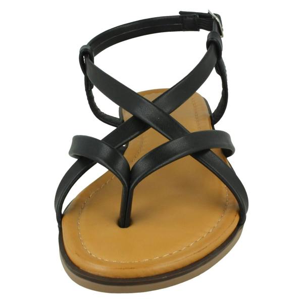 Savannah Ladies Savannah Flat Strappy Toepost Sandal with Buckle Strap F00444