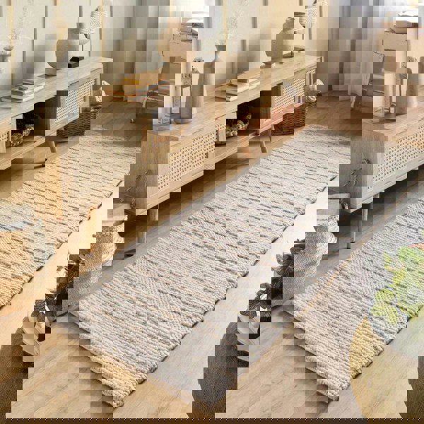 The Rugs Premium Chunky Knit Wool Rug - Luxury & Comfort