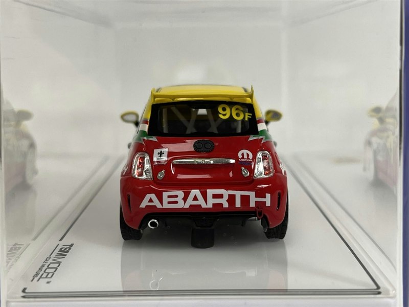 TSM Fiat Abarth 695 Assetto Corse #96 2014 Bathurst 1:43 TSM 430695