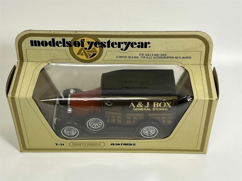 MCSlots Ford A 1930 A & J Box General Stores 1:40 Scale Models of Yesteryear Matchbox Y21D S7