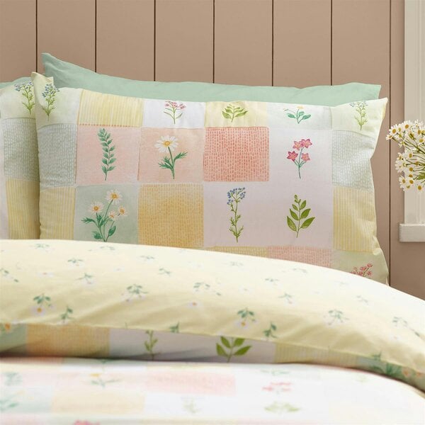 Daisy Patchwork Yellow Duvet Cover Set