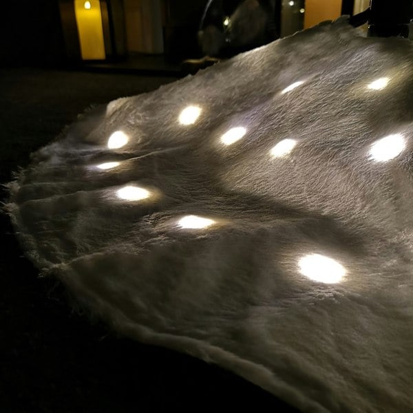 Samuel Alexander 90cm USB Powered LED White Fur Fabric Christmas Tree Skirt
