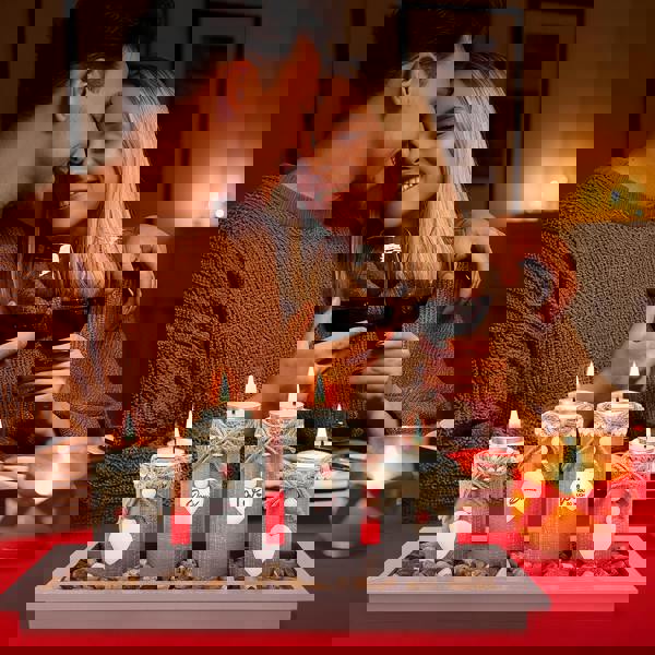 deAO Toys Wooden Tealight Candle Holder Set of 4 with Decorative Tray Multiple holder Table Centrepiece for Home Decor Valentine's Day