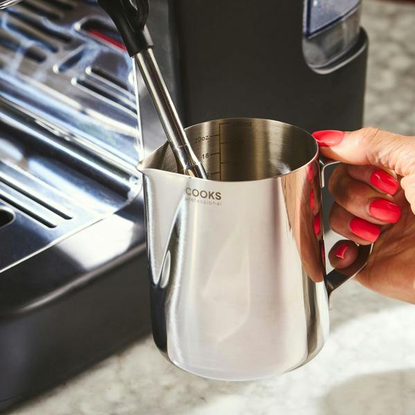 Cooks Professional Stainless Steel 600ml Milk Steaming Jug | Latte Art Pen Included