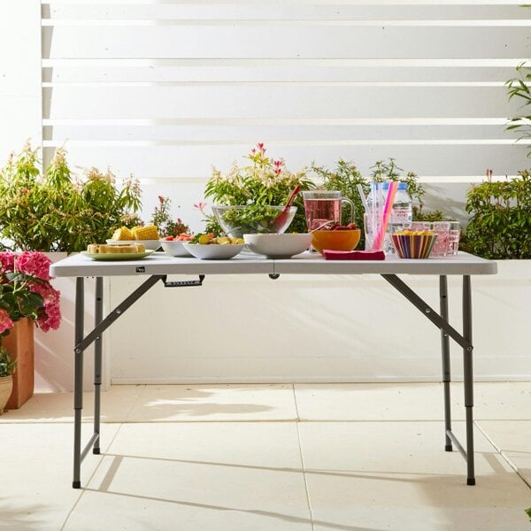 Neo White Folding Picnic Table Portable 4FT Extendable Height