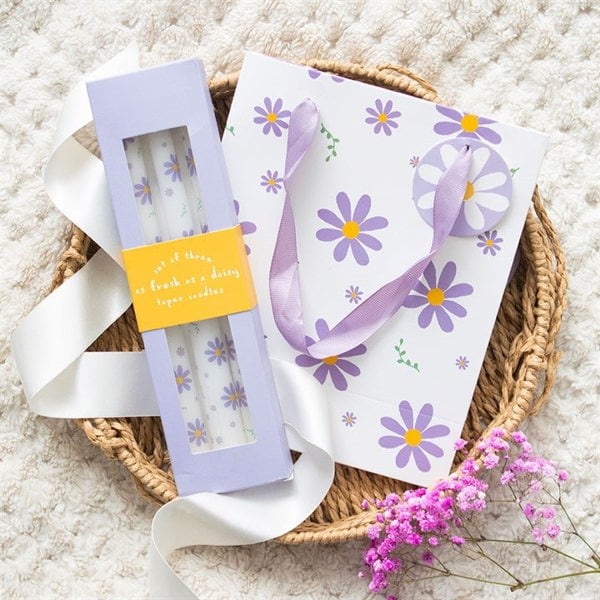 Serano Set of 3 Purple Daisy Taper Candles