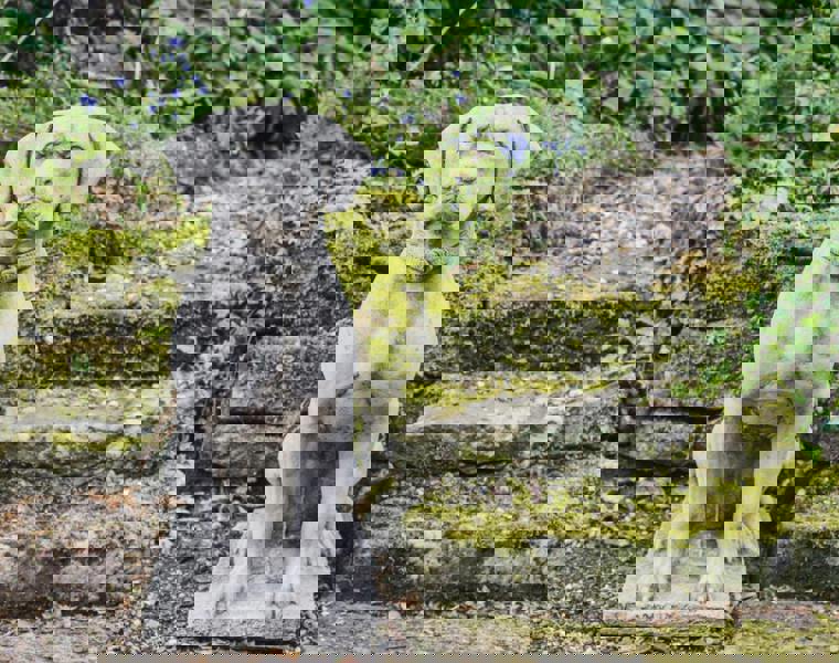 Large Life-size Hunting Dog Stone garden ornament