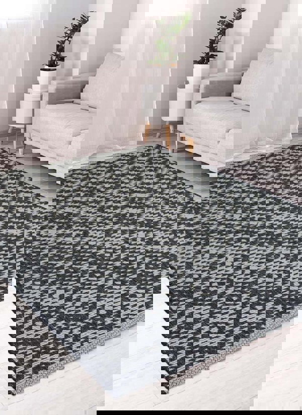 County Genesis Rug Diamond Design – Indoor/Outdoor Use