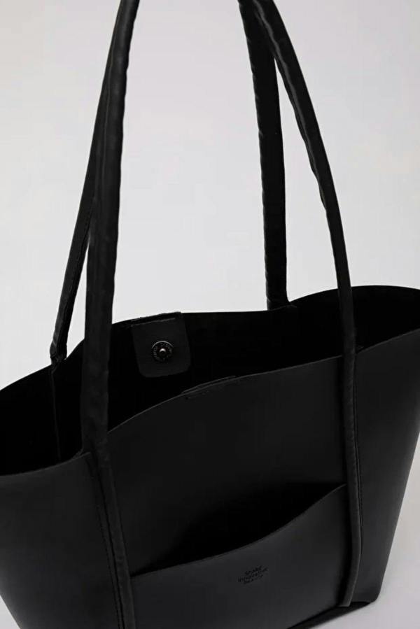 Hoxton Gal Large Faux Leather Tote & Shoulder Bag with Front Pocket, Snap Closure, and Matching Makeup Pouch