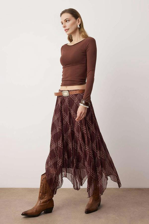 WOVCOR Lined Chiffon Wrinkled Asymmetrical Long Skirt