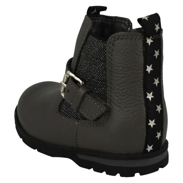 Clarks Girls Clarks Buckle Detailed Heeled Ankle Boots Dabi River T