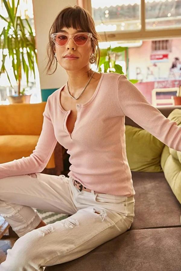 Hoxton Gal Button Placket Ribbed Blouse