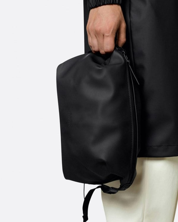 Rains Weekend Wash Bag - 01 Black
