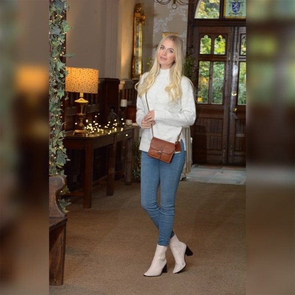 Ashwood Vintage Mini Leather Shoulder Bag With Chain Strap: G27