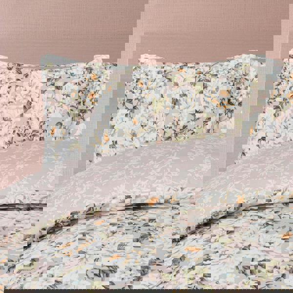 Smart Living Luxury Soft Reversible Elegant Blooms Duvet Cover & Pillowcases - Blush Pink