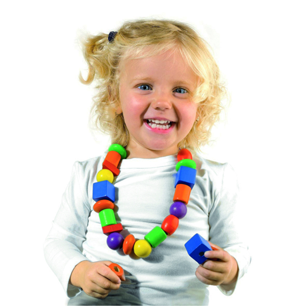 SES Creative I learn to thread beads