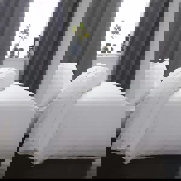 Belledorm Cotton Sateen 1000 Thread Count Duvet Cover - White - 