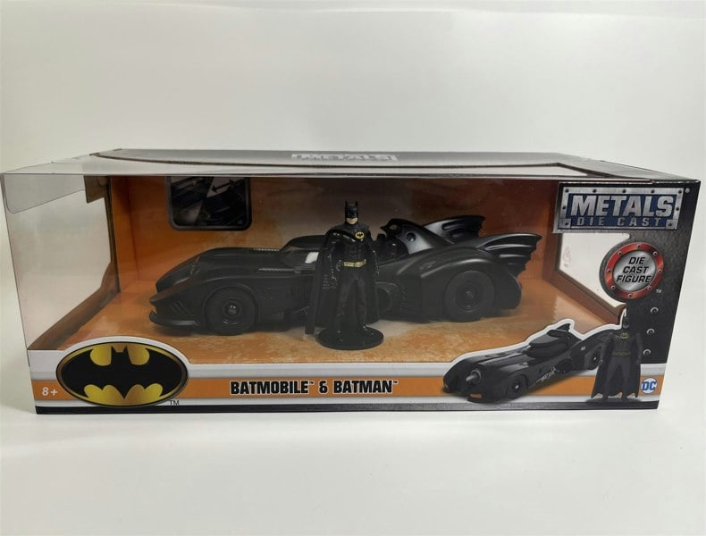 Jada Batman Batmobile The Movie with Figure 1:24 Scale 98260