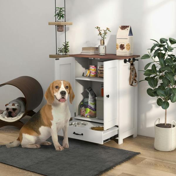 Pet feeder station