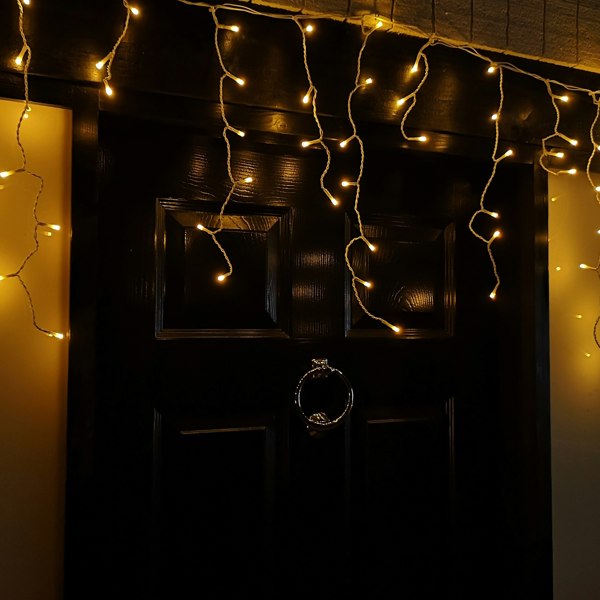 Samuel Alexander 25m 1000 Vintage Gold LED Frosted Icicle Indoor Outdoor Christmas Lights with Timer