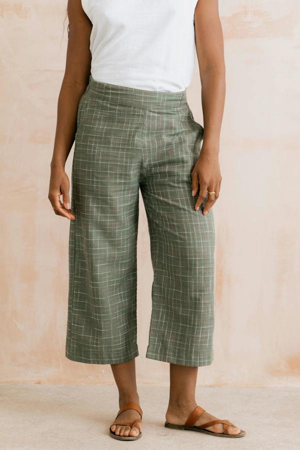 Greta Checked Cotton Cropped Trousers Green