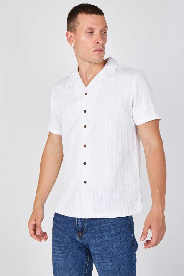 Textured Short Sleeve Resort Collar Shirt