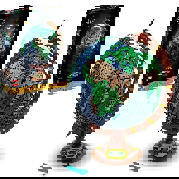 LEGO The Globe 21332