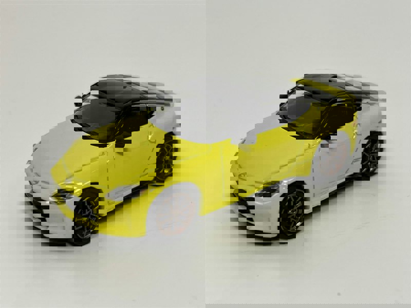 Mini GT Nissan Fairlady Z Proto Spec Ikazuchi Yellow LHD 1:64 Scale MGT00415L