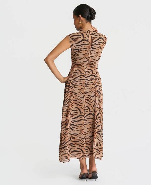 Needs No Label Brown Tiger Print Midaxi Dress