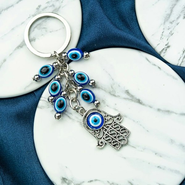 Hamsa hand keyring