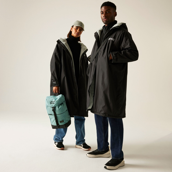 Regatta Unisex Adult Waterproof Fleece Lined Changing Robe - Black